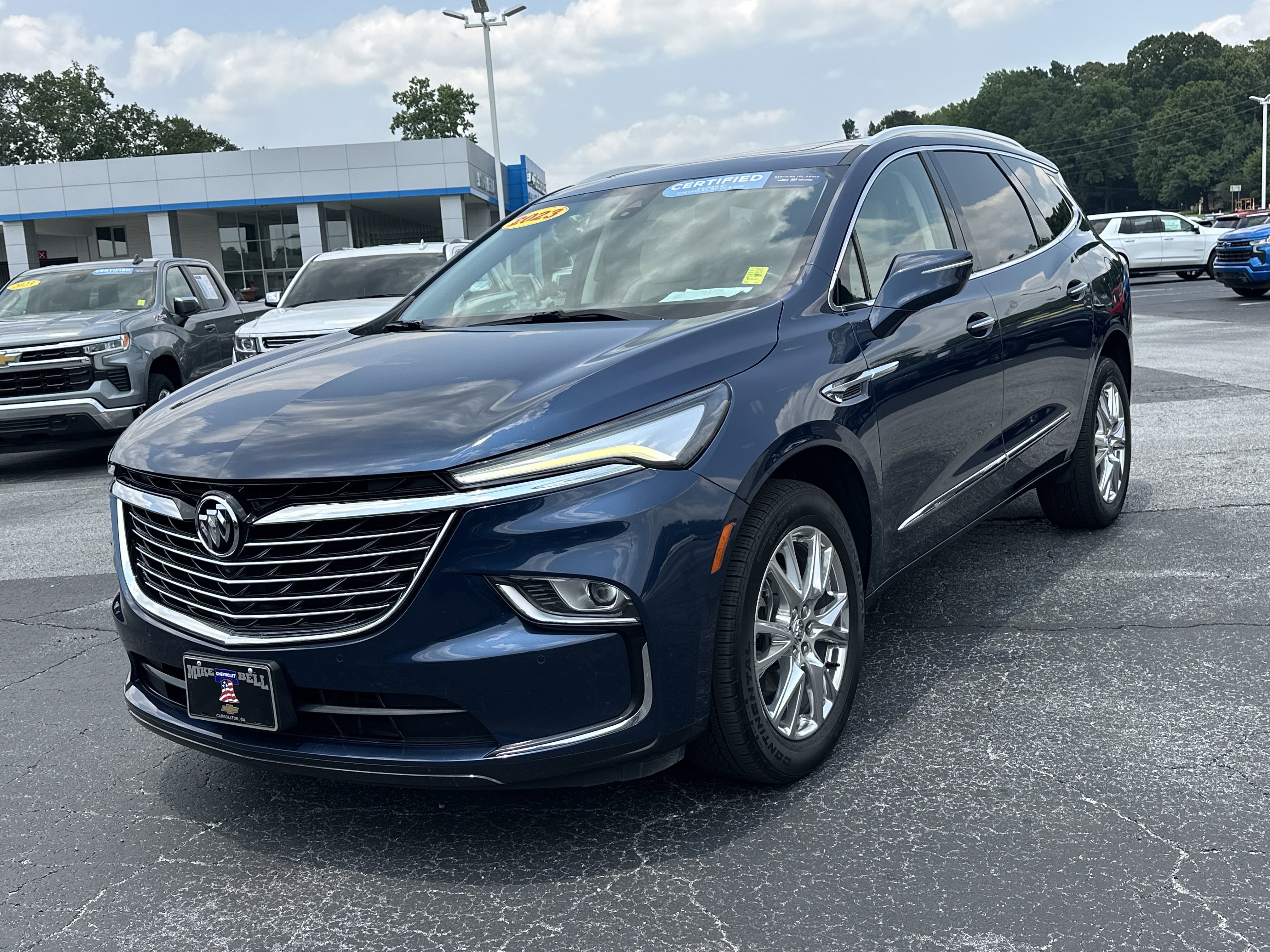 Used 2023 Buick Enclave Premium w/ Experience Buick Package image 6