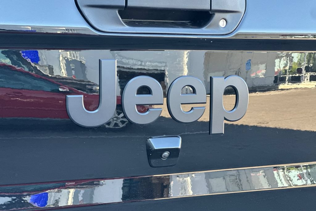 New 2026 Jeep Gladiator Sport AWD/4WD image 26