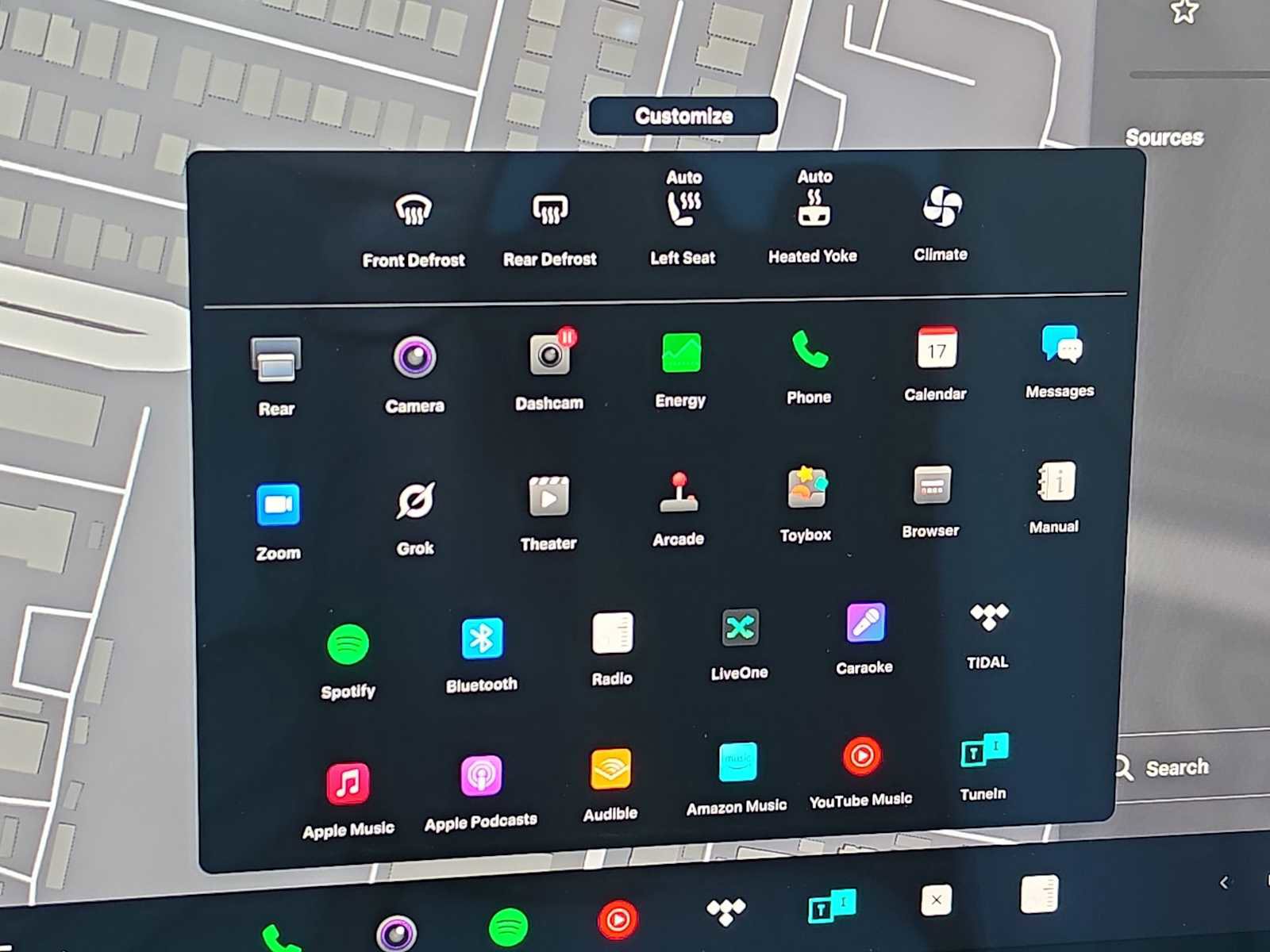 Used 2024 Tesla Model X image 29