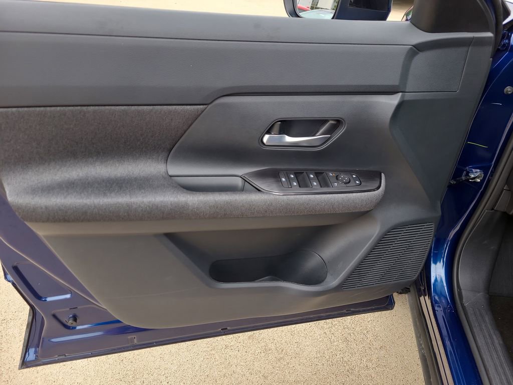 Certified 2026 Nissan Kicks SV image 16