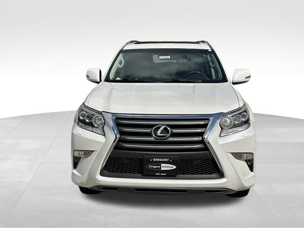 Used 2016 Lexus GX 460 w/ Premium Package AWD/4WD image 4