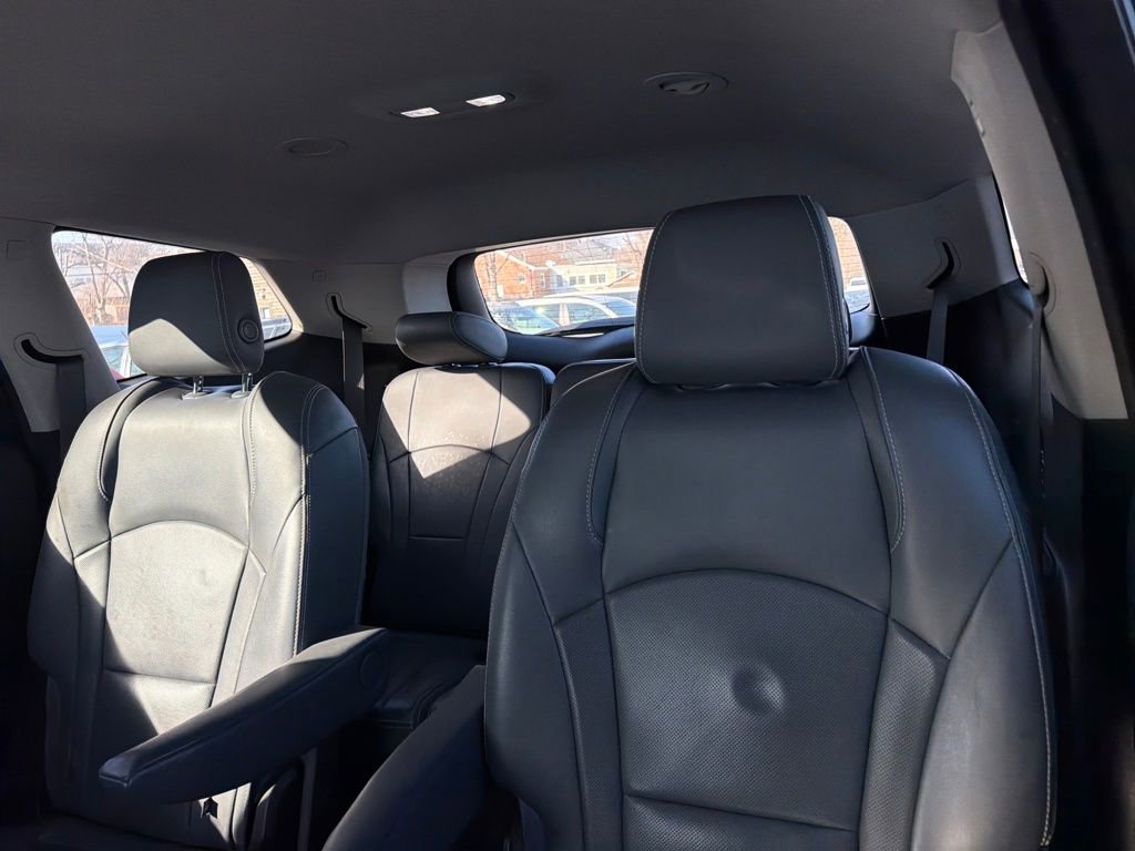 Used 2018 Buick Enclave Essence w/ Trailering Package image 29