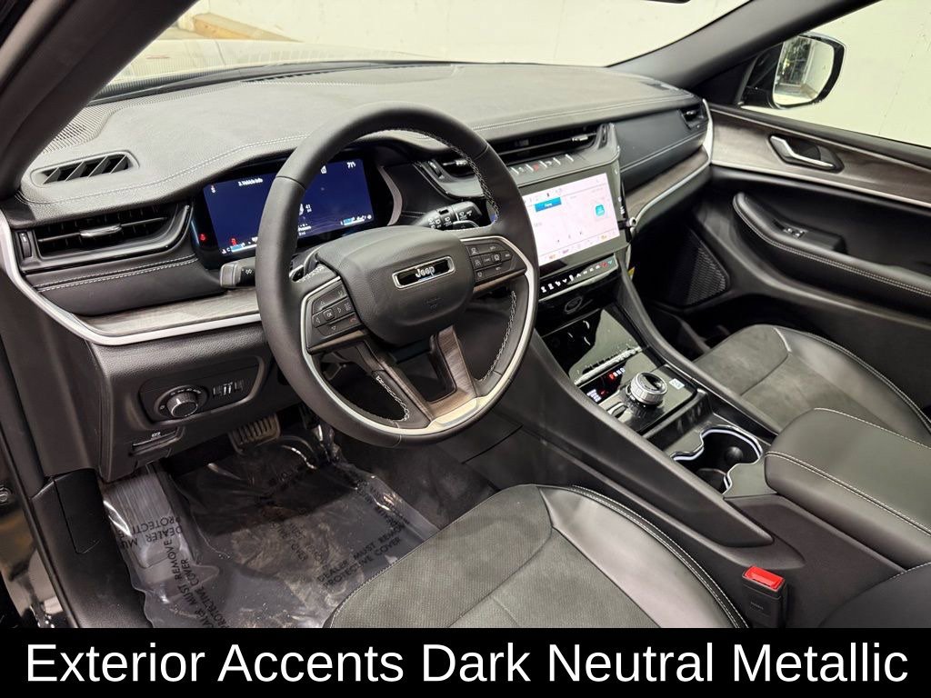 New 2026 Jeep Grand Cherokee Altitude AWD/4WD image 27