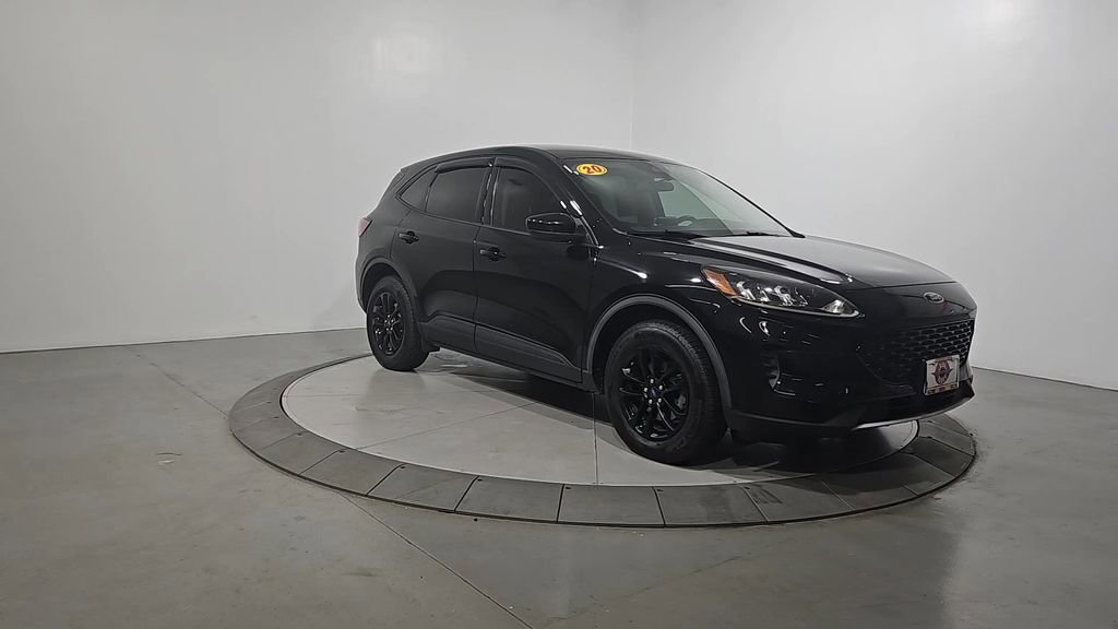 Used 2020 Ford Escape SE Sport image 8