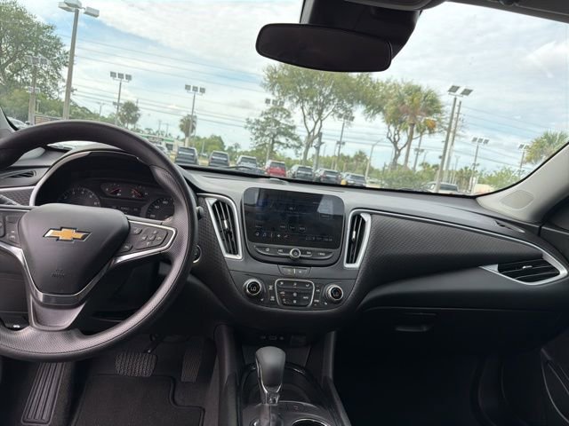 Used 2024 Chevrolet Malibu LT FWD image 9