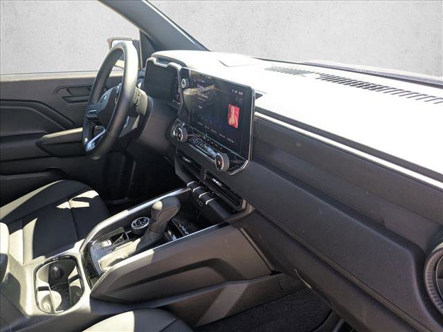 Used 2025 Chevrolet Colorado Trail Boss image 19