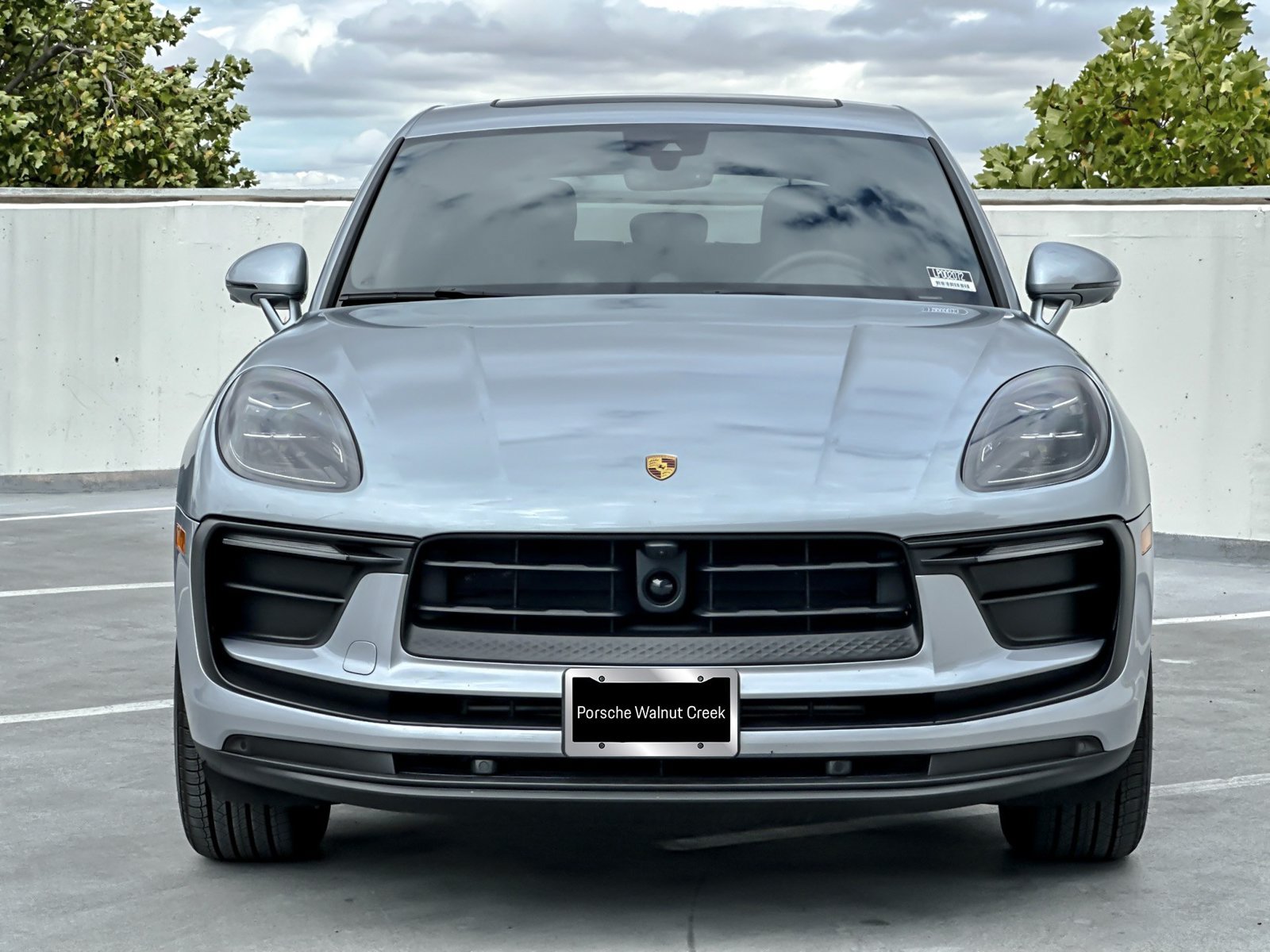 Certified 2026 Porsche Macan AWD/4WD image 12