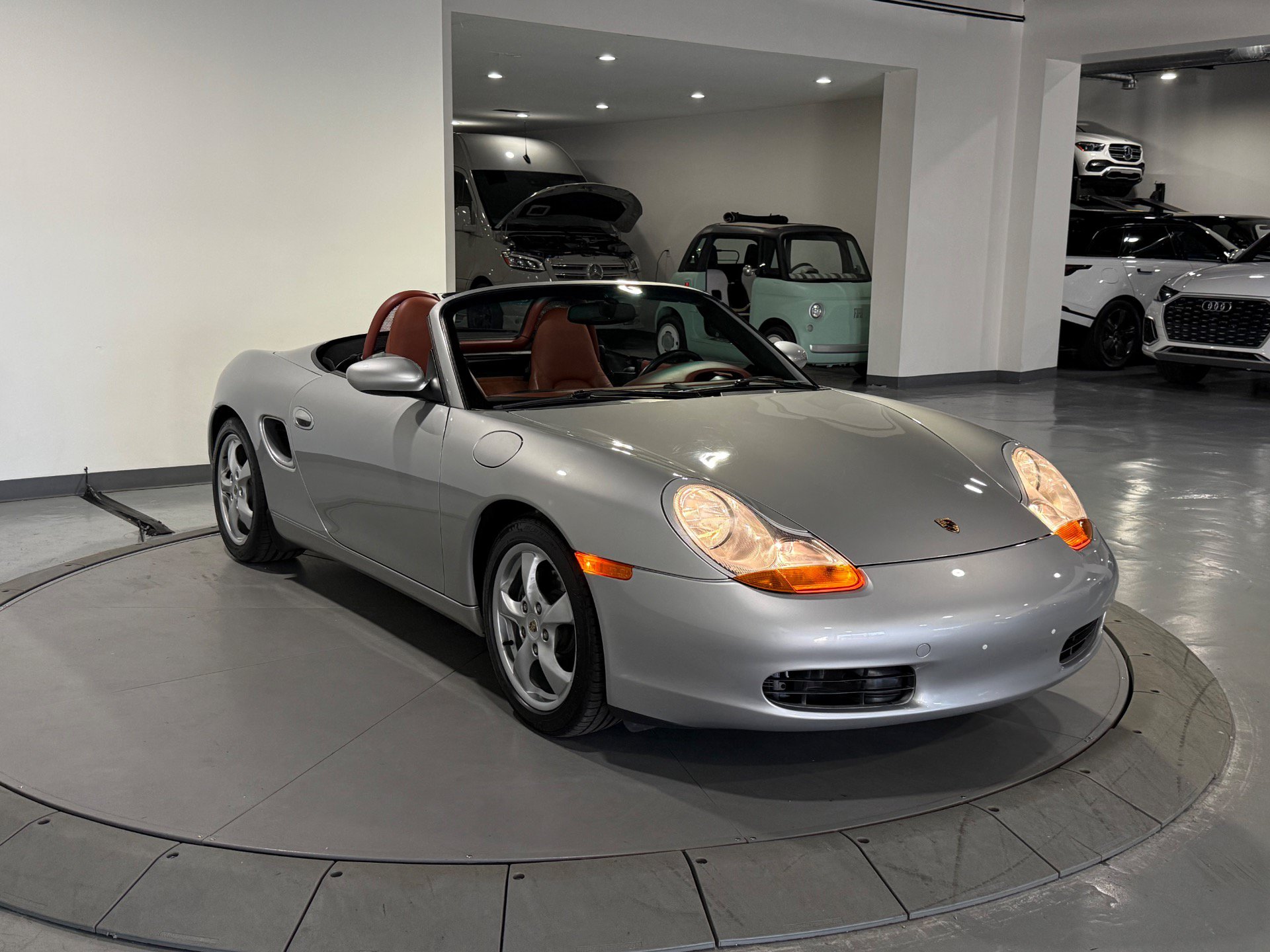 Used 2001 Porsche Boxster RWD image 8