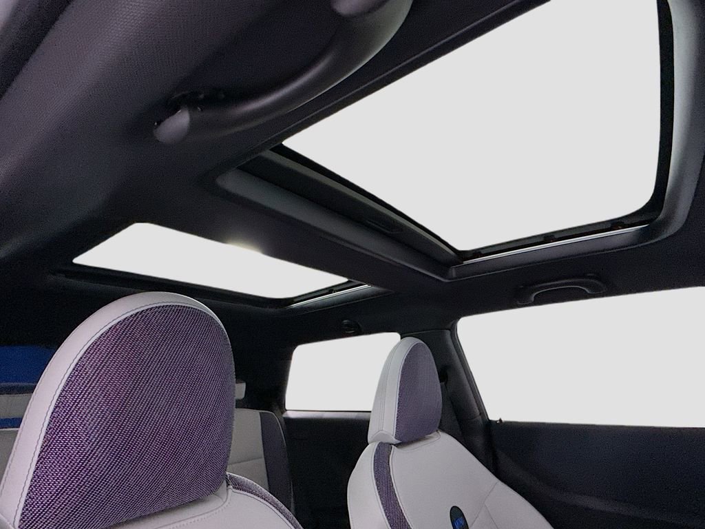 New 2026 MINI Cooper 2-Door Hardtop image 19