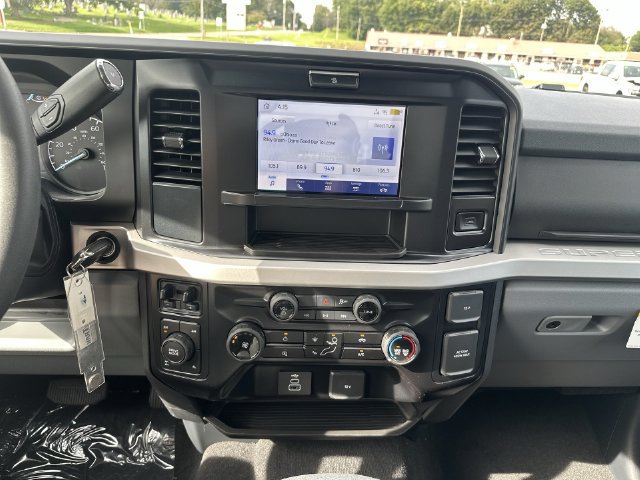 New 2027 Ford F350 XLT w/ FX4 Off-Road Package AWD/4WD image 15