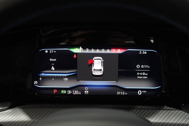 Used 2024 Volkswagen Golf R image 26