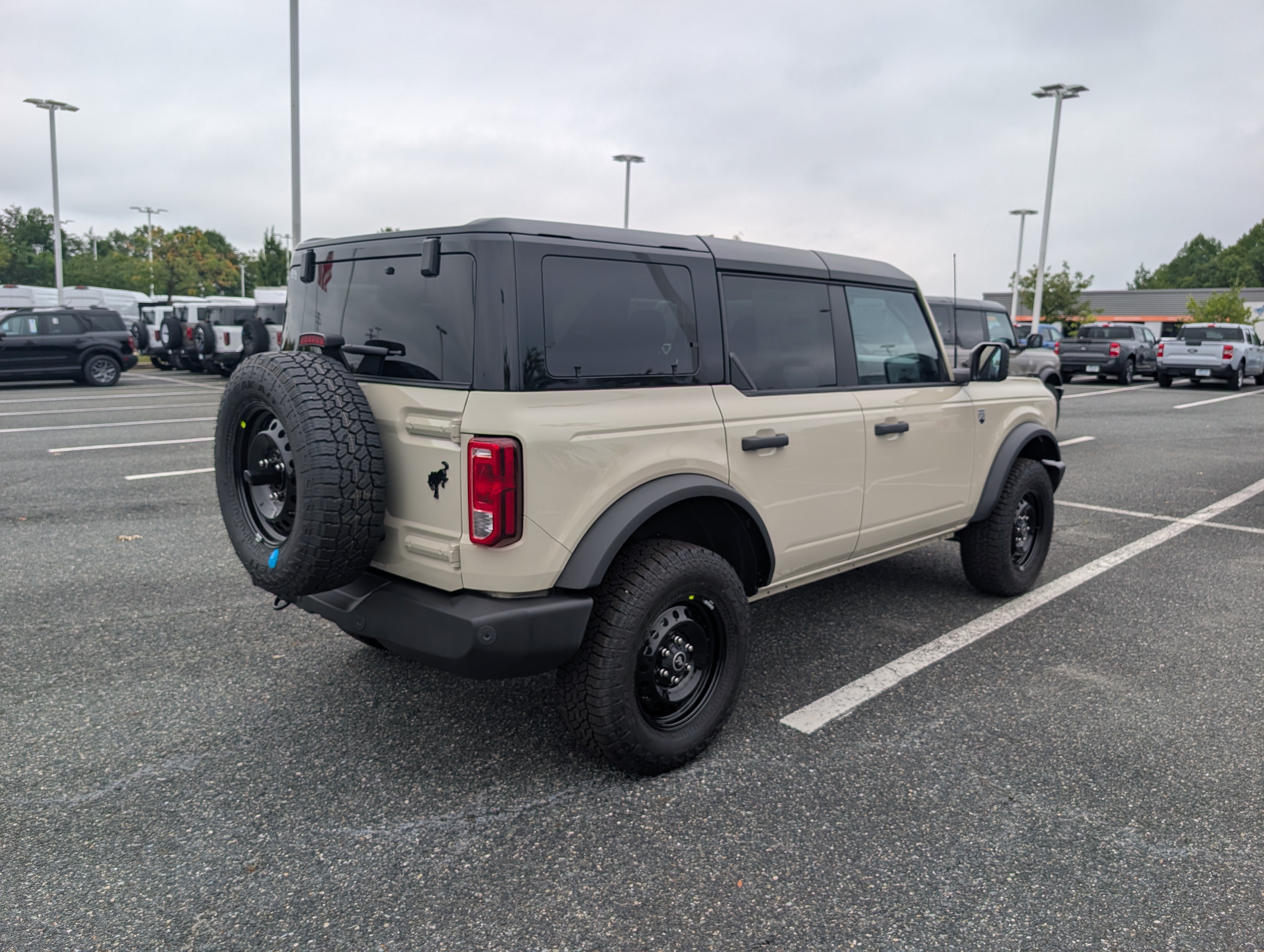 New 2026 Ford Bronco Big Bend AWD/4WD image 2