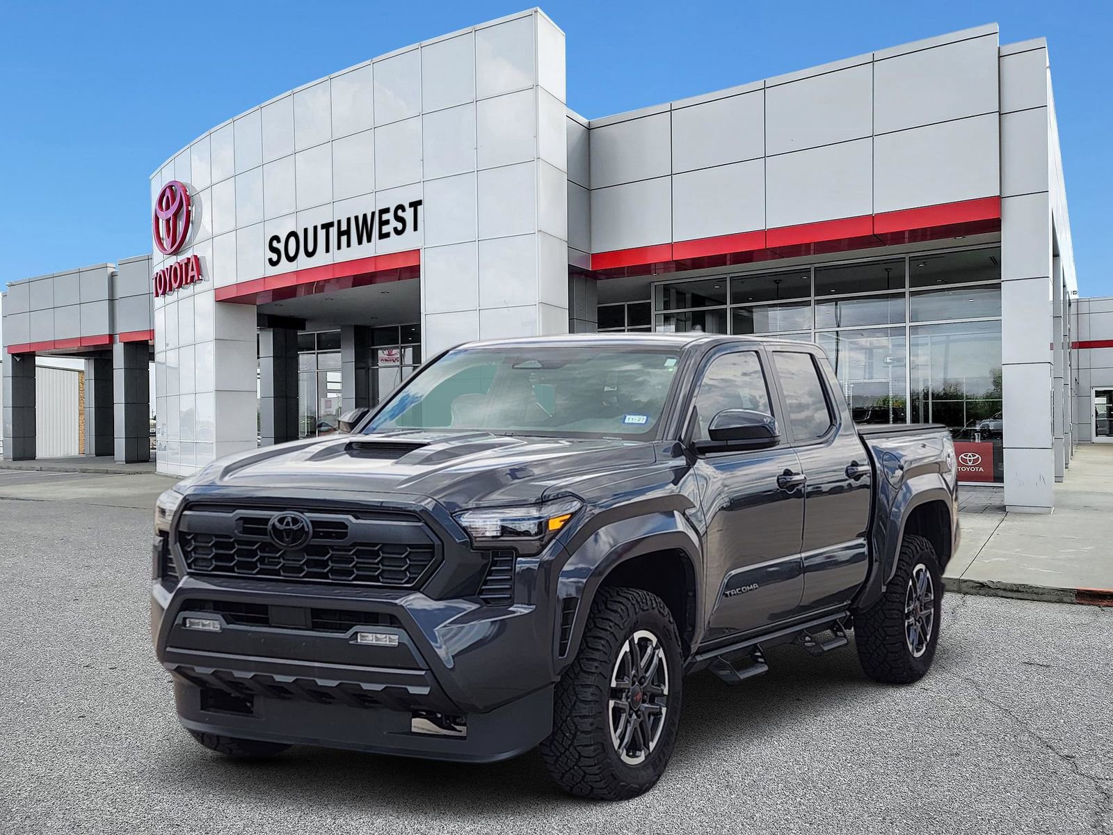 Used 2025 Toyota Tacoma TRD Sport AWD/4WD video 2
