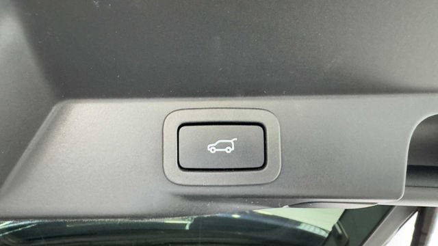 Used 2016 Land Rover Range Rover Sport HSE AWD/4WD image 38