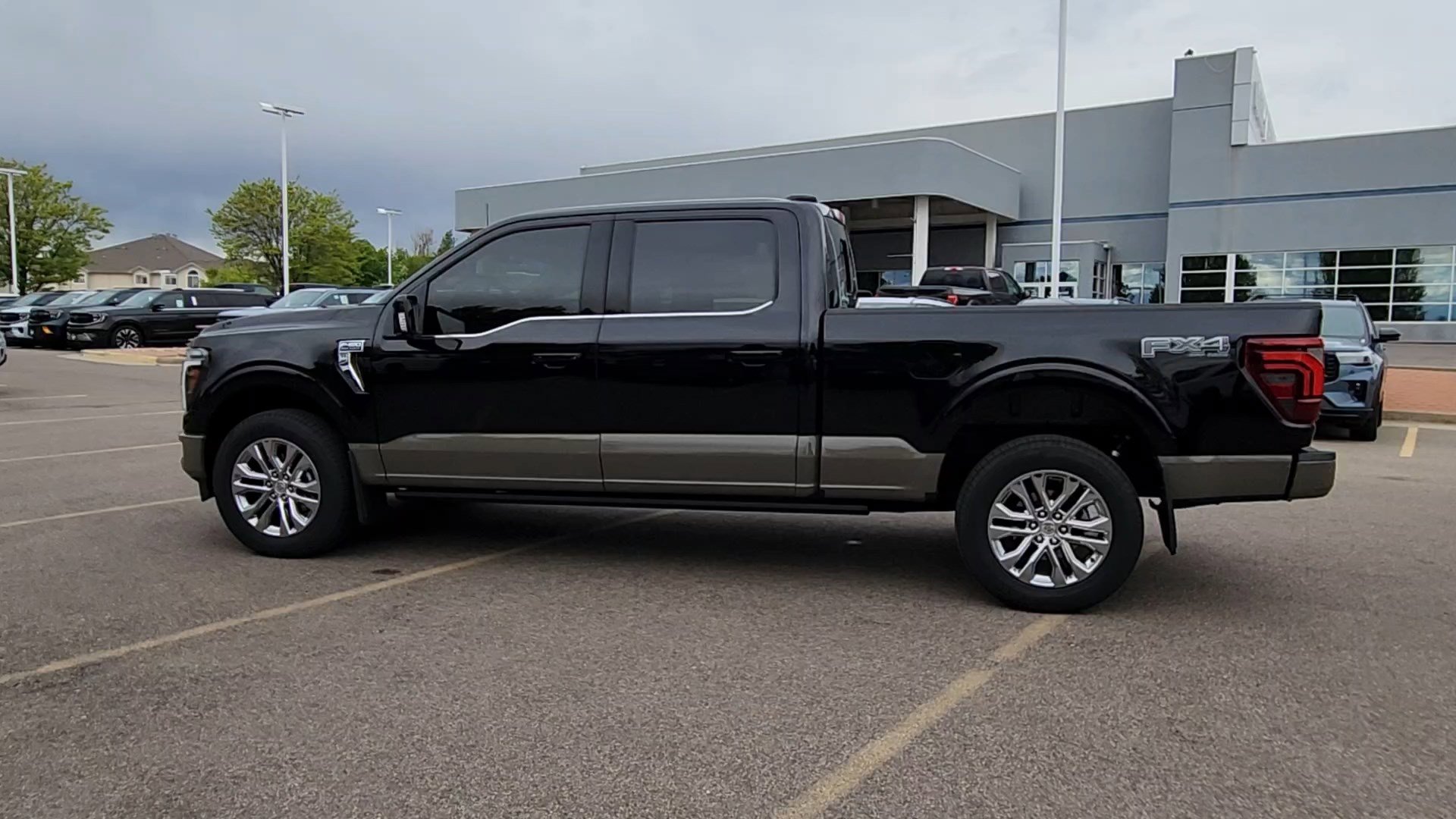 Certified 2025 Ford F150 King Ranch w/ FX4 Off-Road Package AWD/4WD image 24