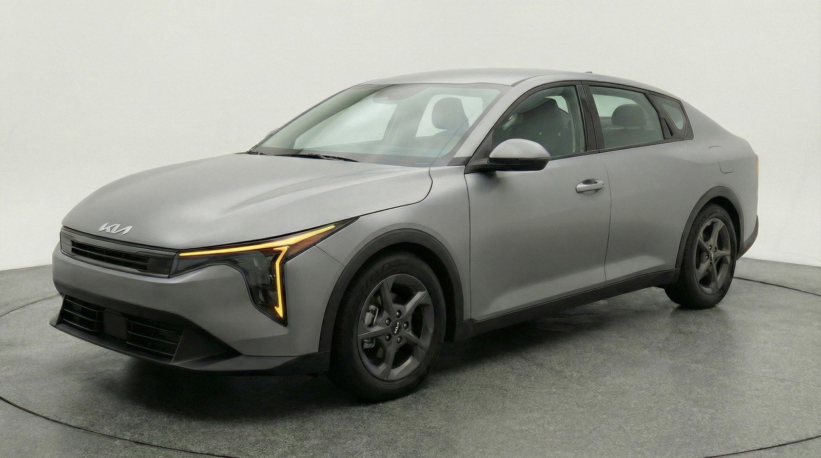 Used 2025 Kia K4 FWD image 3