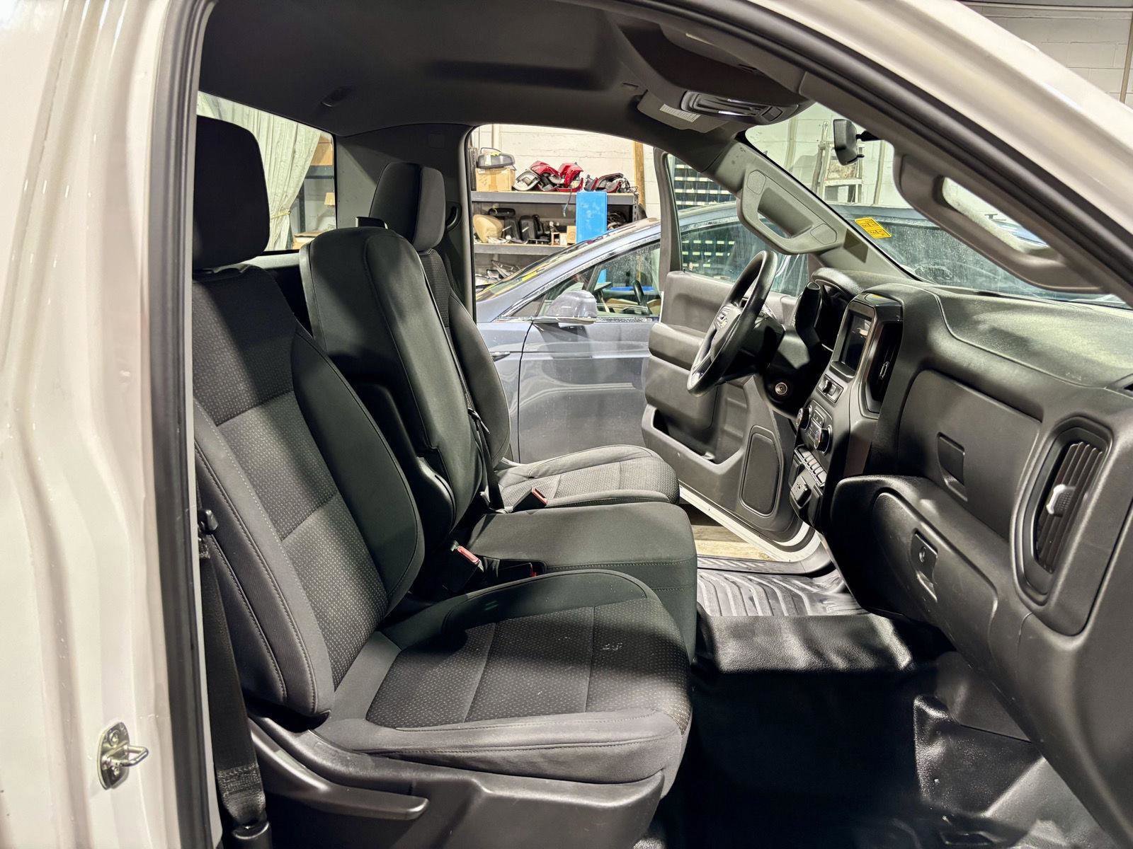 Used 2021 Chevrolet Silverado 1500 W/T w/ WT Fleet Convenience Package image 9