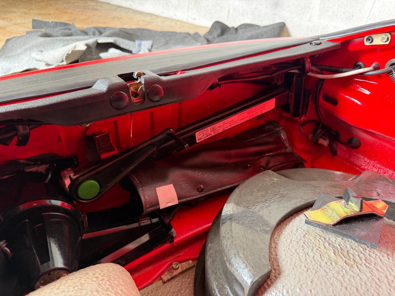 Used 1988 Porsche 911 Carrera image 29