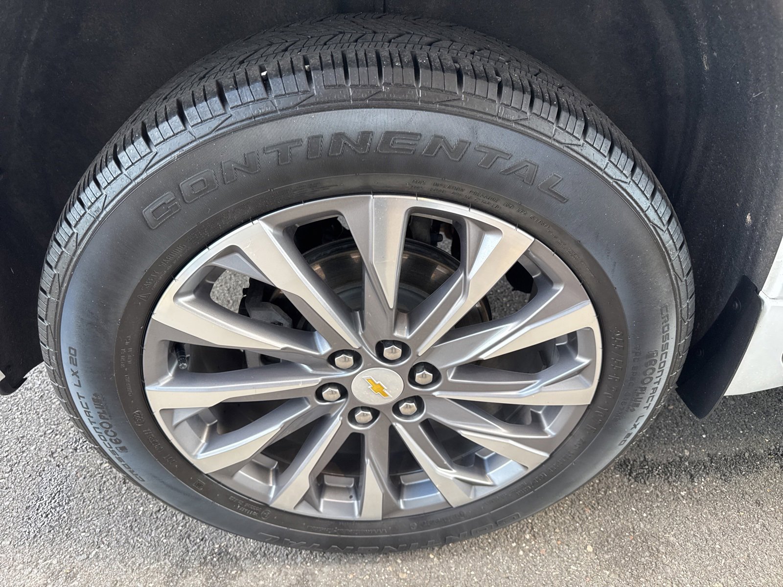 Used 2022 Chevrolet Traverse Premier image 13