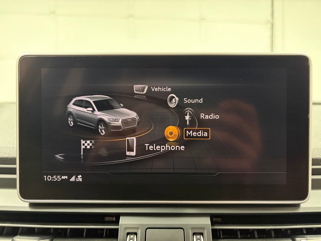 Used 2020 Audi Q5 2.0T Premium Plus w/ Premium Plus Package image 29