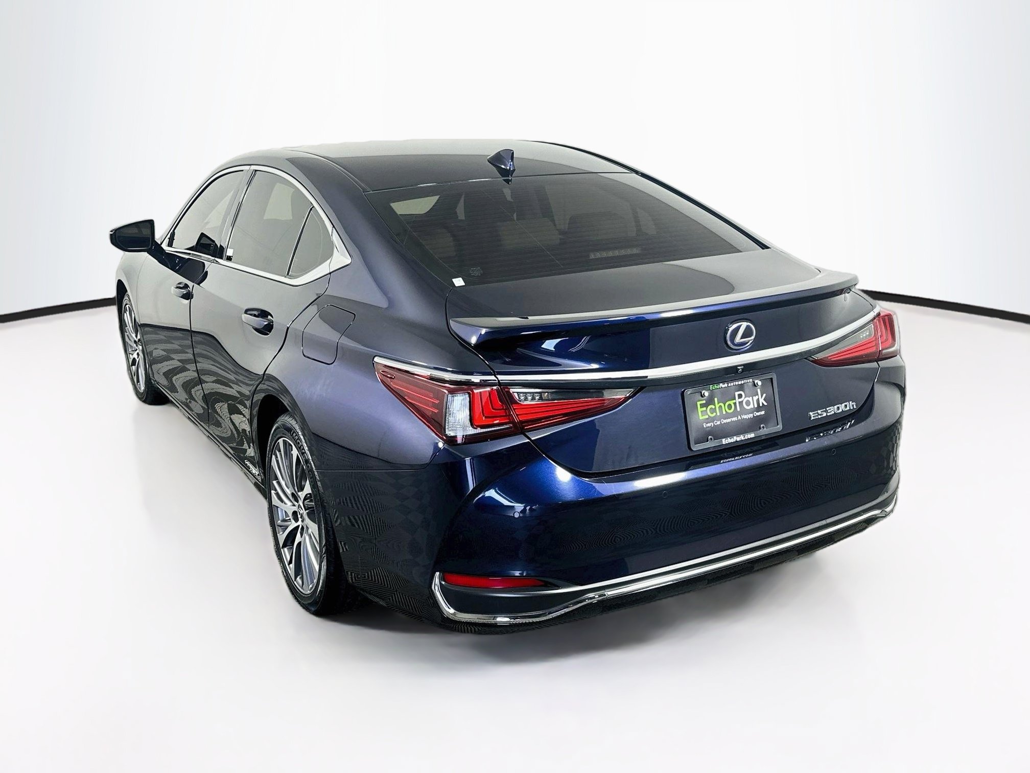 Used 2019 Lexus ES 300h w/ Premium Package FWD image 5