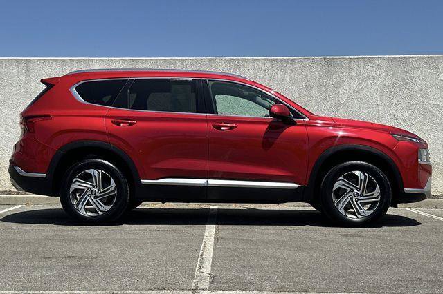 Certified 2022 Hyundai Santa Fe SEL w/ Cargo Package AWD/4WD image 3
