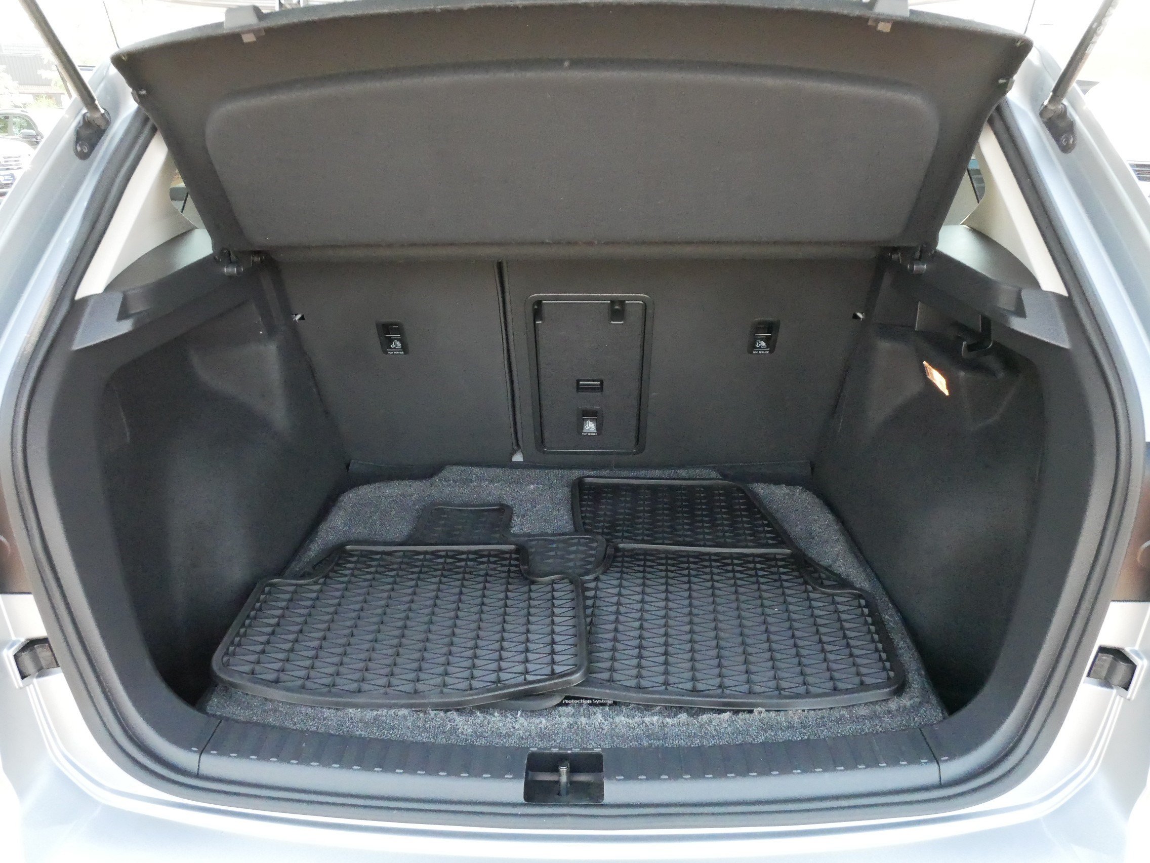Certified 2022 Volkswagen Taos SE AWD/4WD image 18