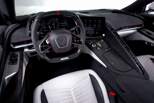 Used 2023 Chevrolet Corvette Z06 image 24