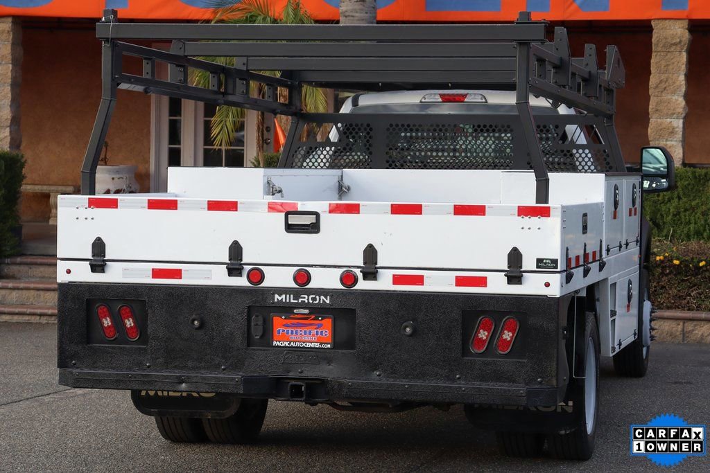 Used 2019 Ford F550 2WD Regular Cab Super Duty image 12
