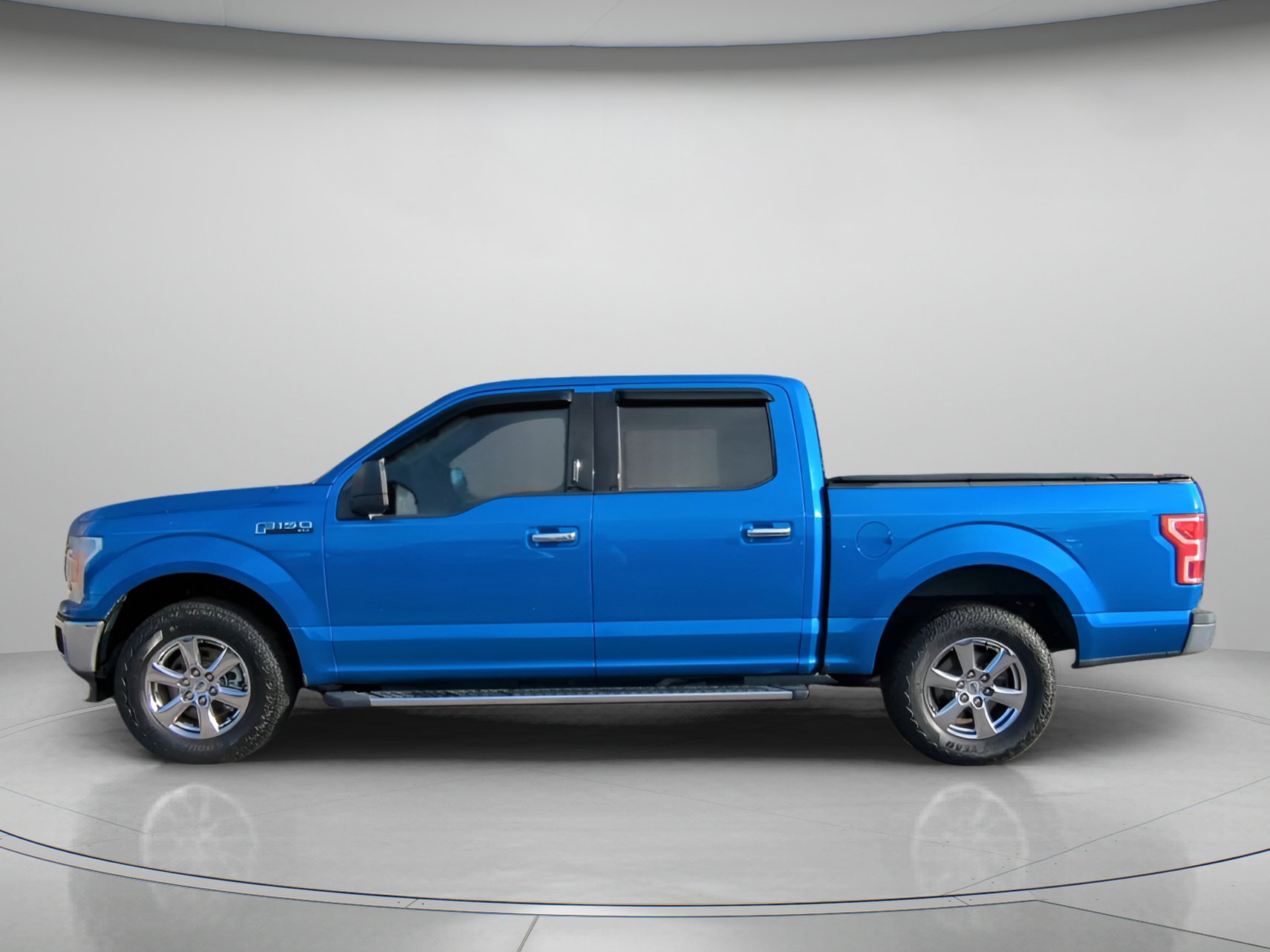 Certified 2020 Ford F150 XLT w/ Equipment Group 301A Mid image 16