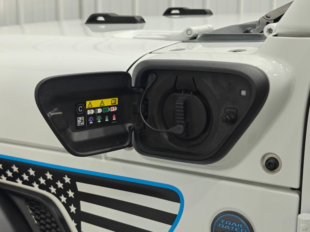 Used 2024 Jeep Wrangler Unlimited image 53