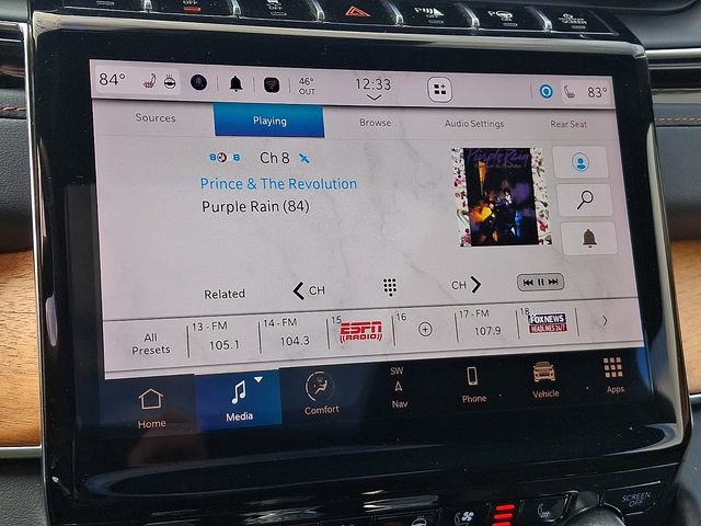 Used 2023 Jeep Grand Cherokee Summit image 16