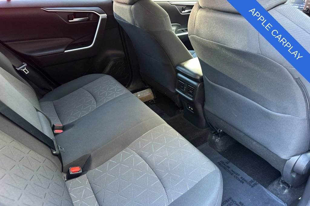 Used 2021 Toyota RAV4 XLE w/ Carpet Mat Package (TMS) image 18