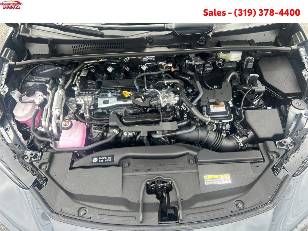 New 2026 Toyota Prius Plug-In Hybrid FWD image 17