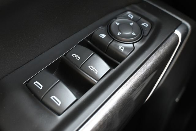 Used 2020 Chevrolet Silverado 1500 LTZ w/ LTZ Premium Package AWD/4WD image 43