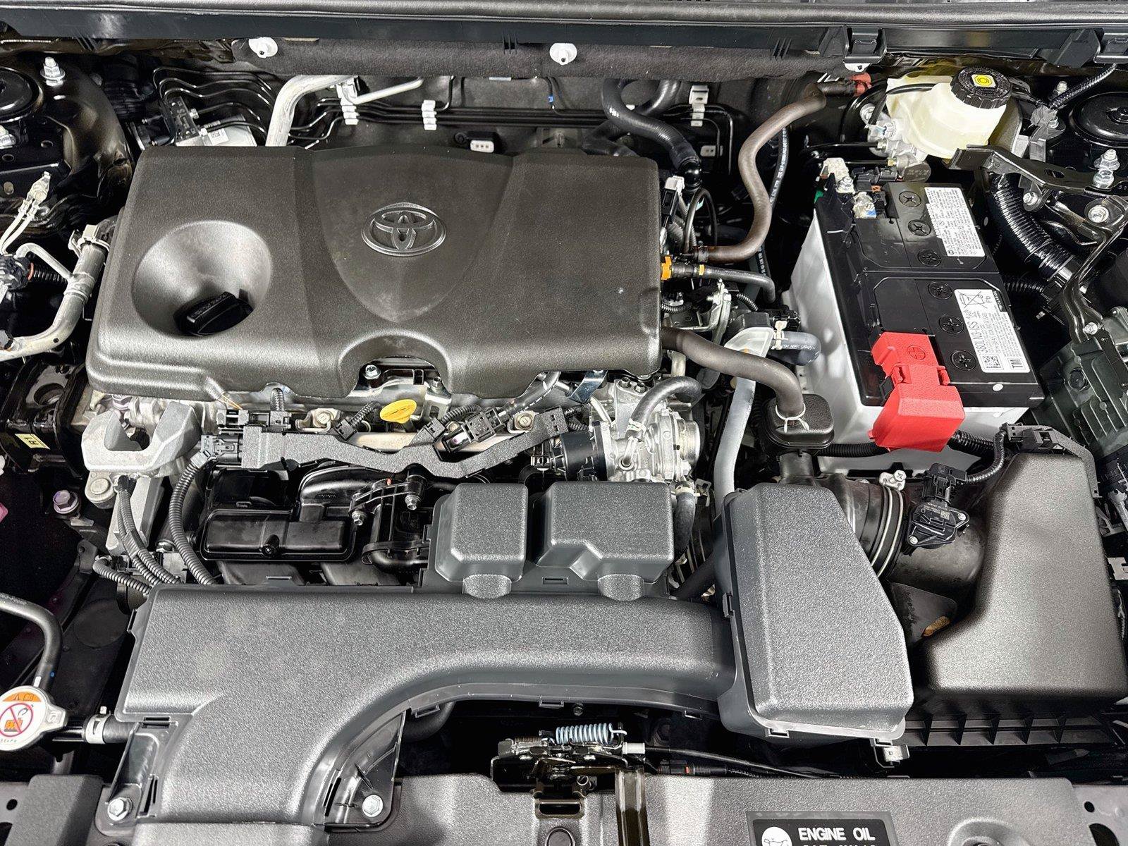 Certified 2025 Toyota RAV4 LE FWD image 39
