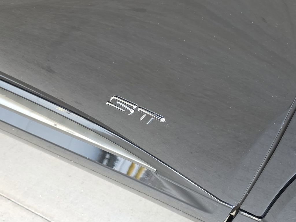 Certified 2025 Buick Envision Sport Touring image 31