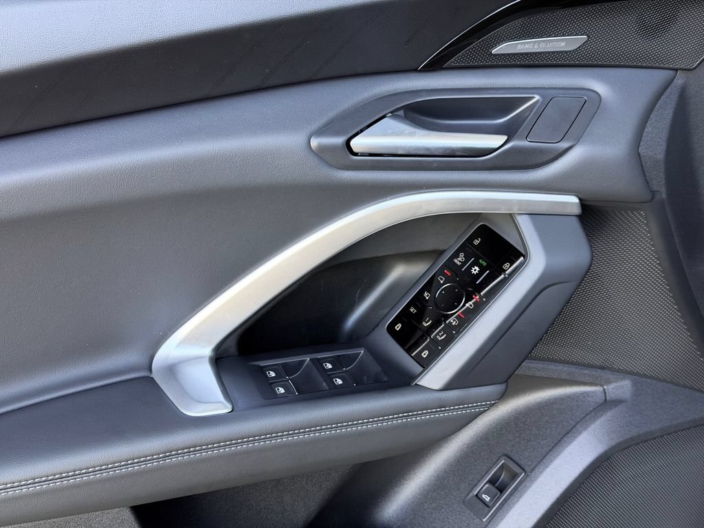 New 2025 Audi Q5 Premium AWD/4WD image 22