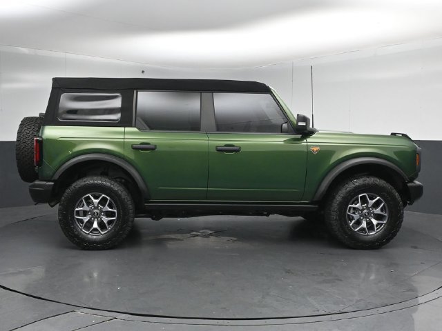 Certified 2023 Ford Bronco Badlands AWD/4WD image 8