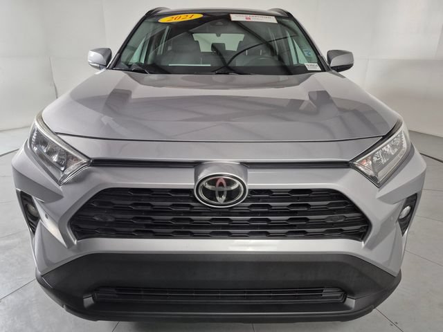 Certified 2021 Toyota RAV4 XLE Premium AWD/4WD image 7