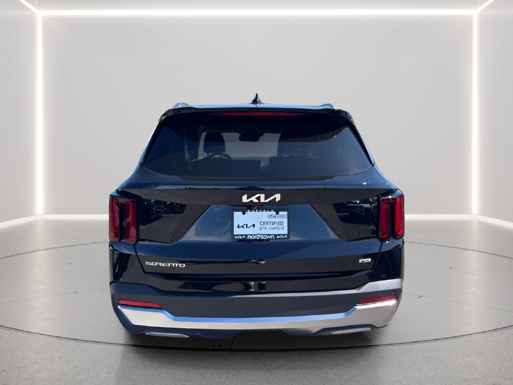 Certified 2026 Kia Sorento EX AWD/4WD image 8