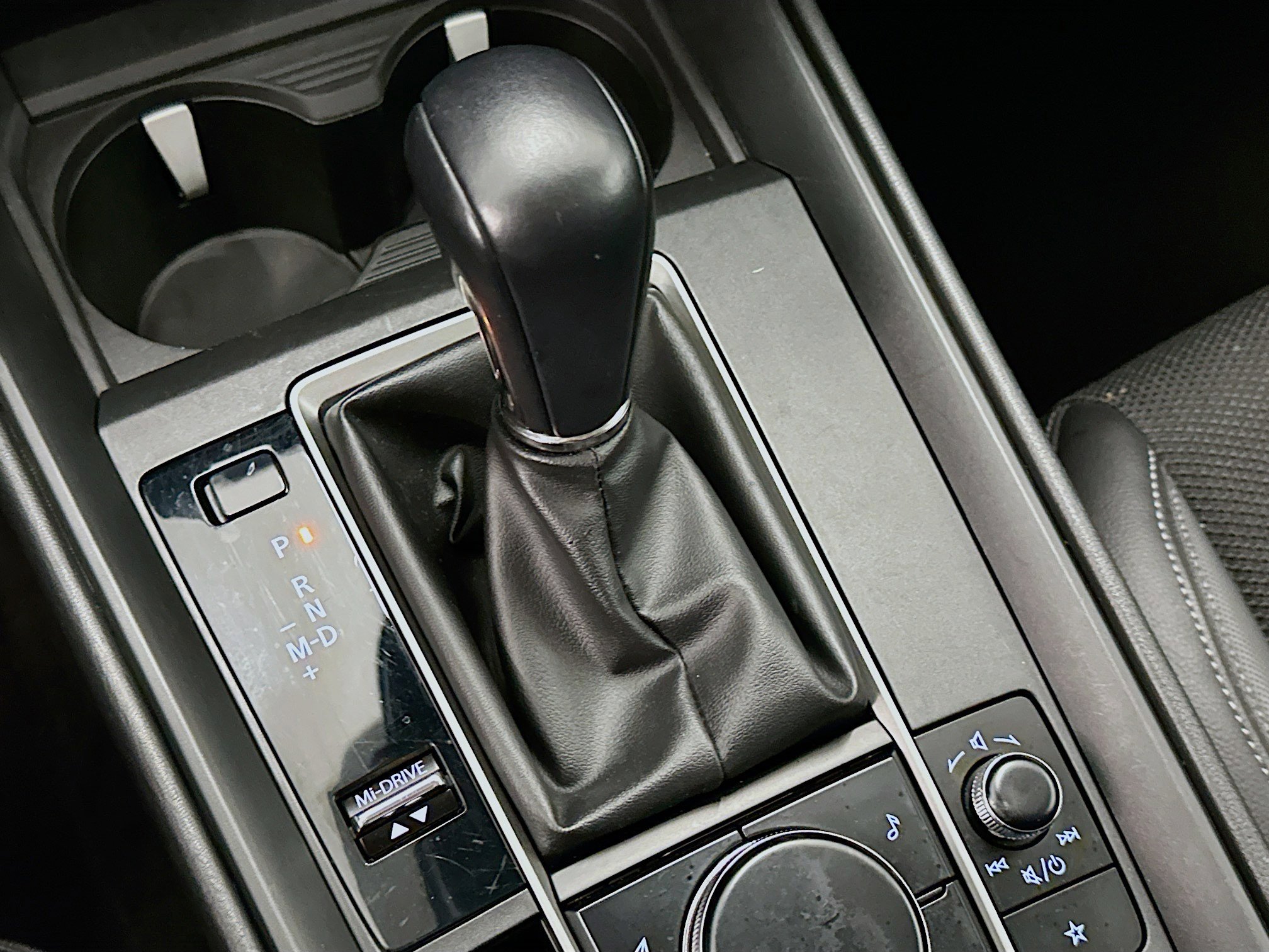 Used 2025 MAZDA CX-50 AWD 2.5 S w/ Preferred Package image 25