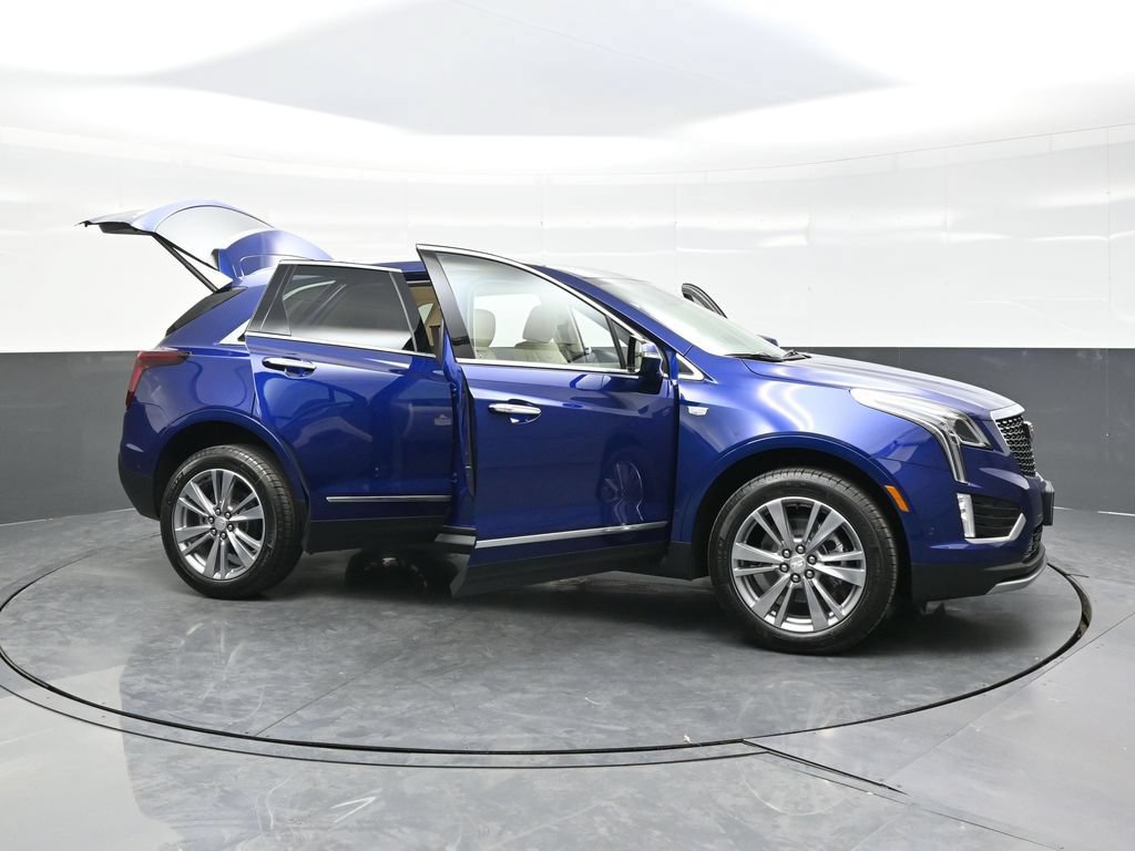 New 2026 Cadillac XT5 Premium Luxury w/ Driver Assist Package AWD/4WD image 45