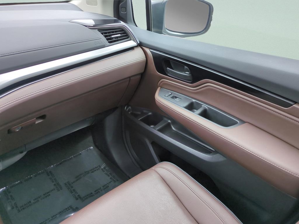 Used 2025 Honda Odyssey Touring image 16