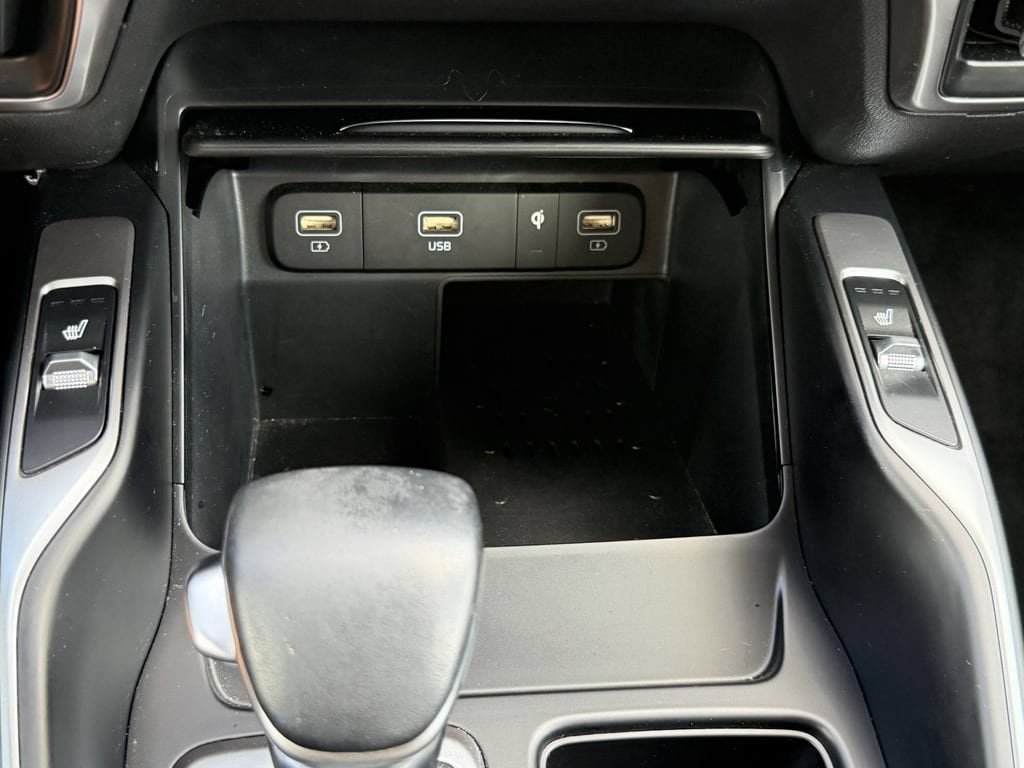 Used 2021 Kia Sorento EX FWD image 23