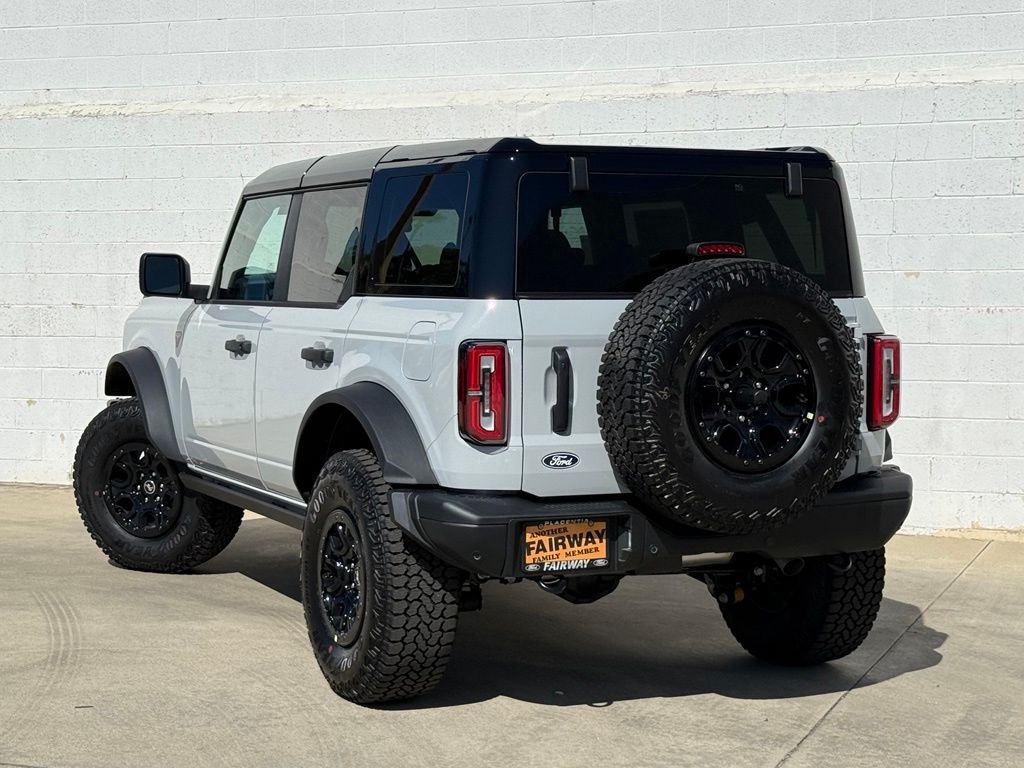 New 2026 Ford Bronco Badlands w/ Sasquatch Package AWD/4WD image 4