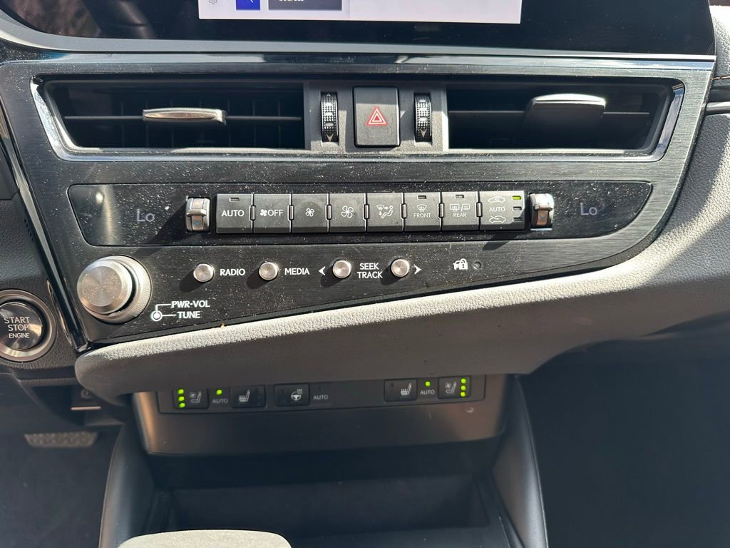 Used 2024 Lexus ES 350 w/ Premium Package image 23