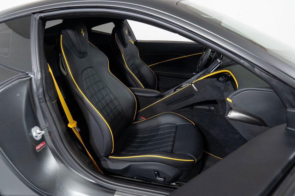 Used 2024 Ferrari Roma image 34