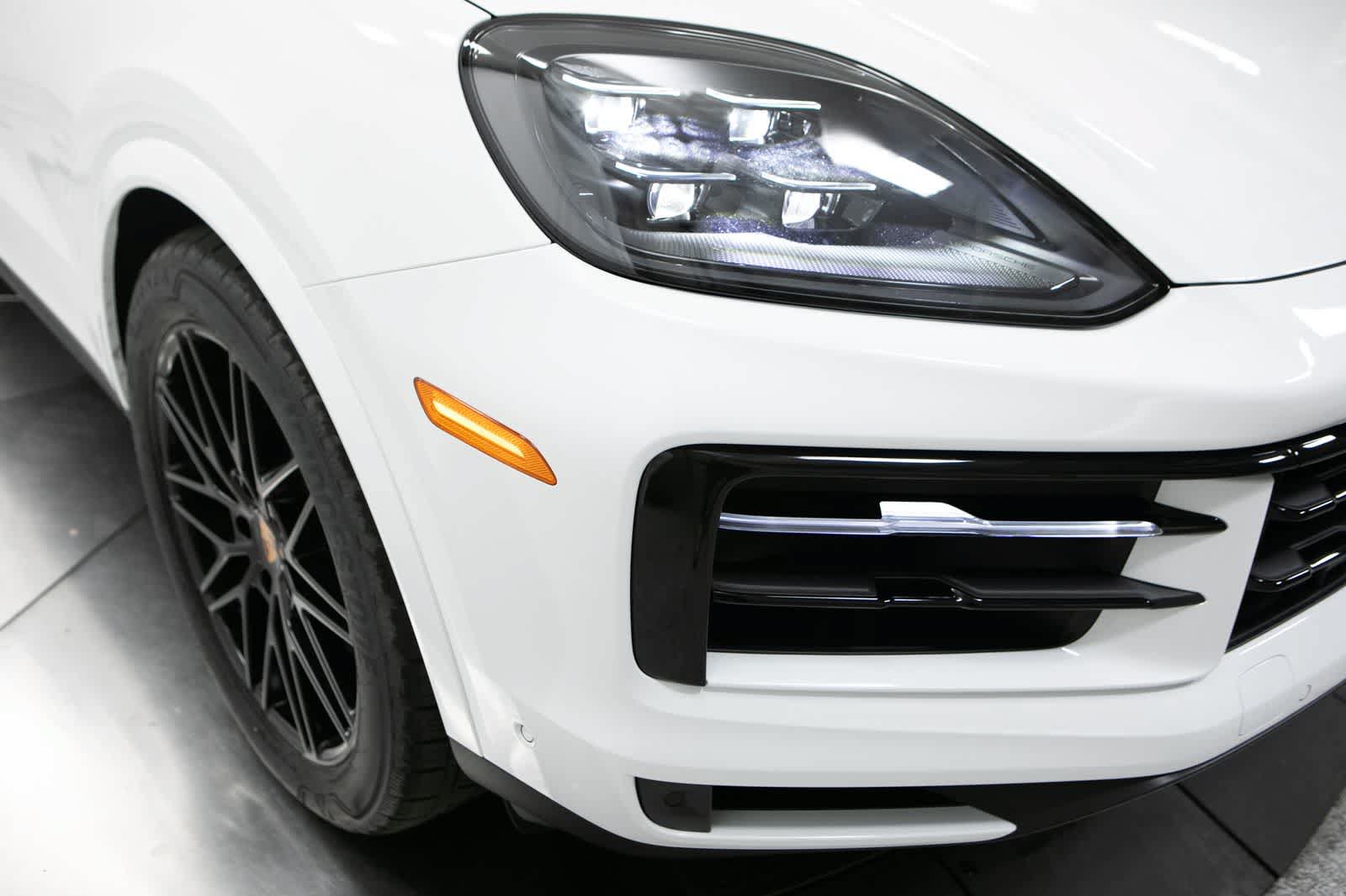 New 2026 Porsche Cayenne S AWD/4WD image 12