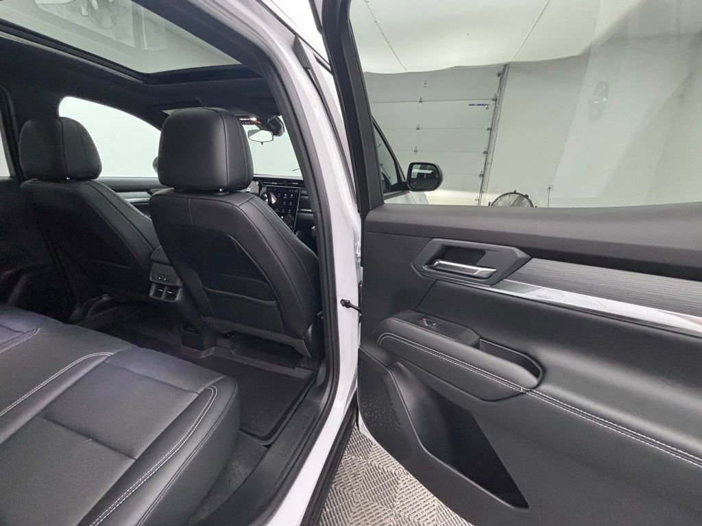 New 2026 GMC Terrain Elevation w/ Elevation Premium Package image 38